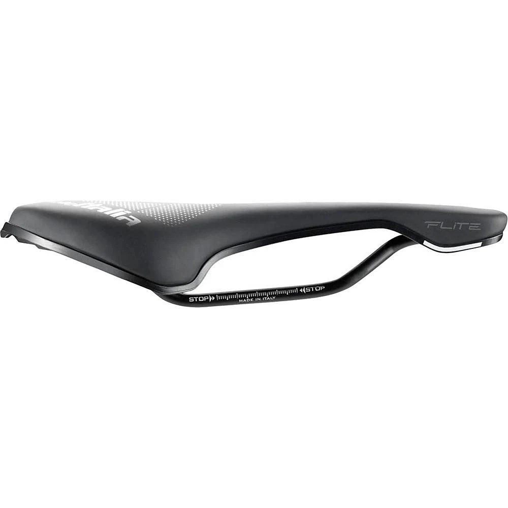 Black-Red Saddle J169