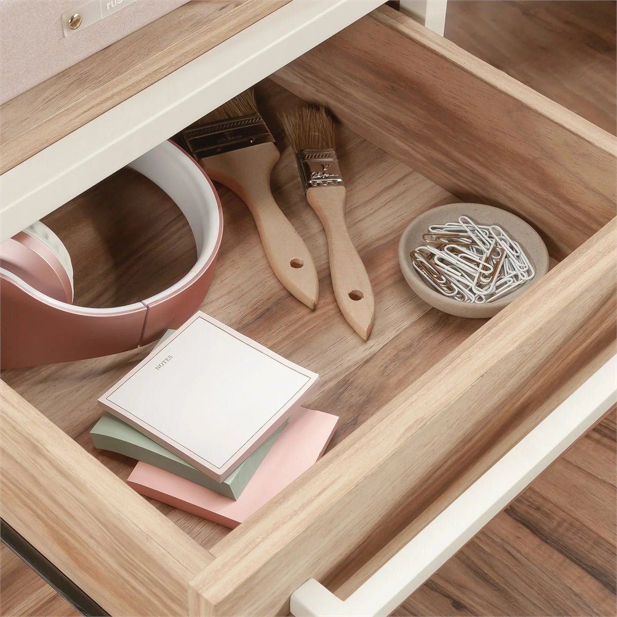 Engineered Wood L-Desk J962