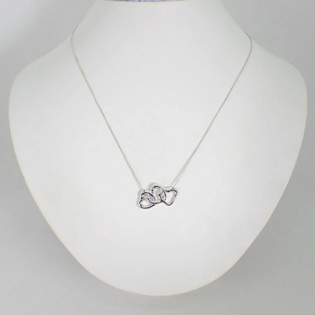 925 Triple Heart Pendant Necklace X8683