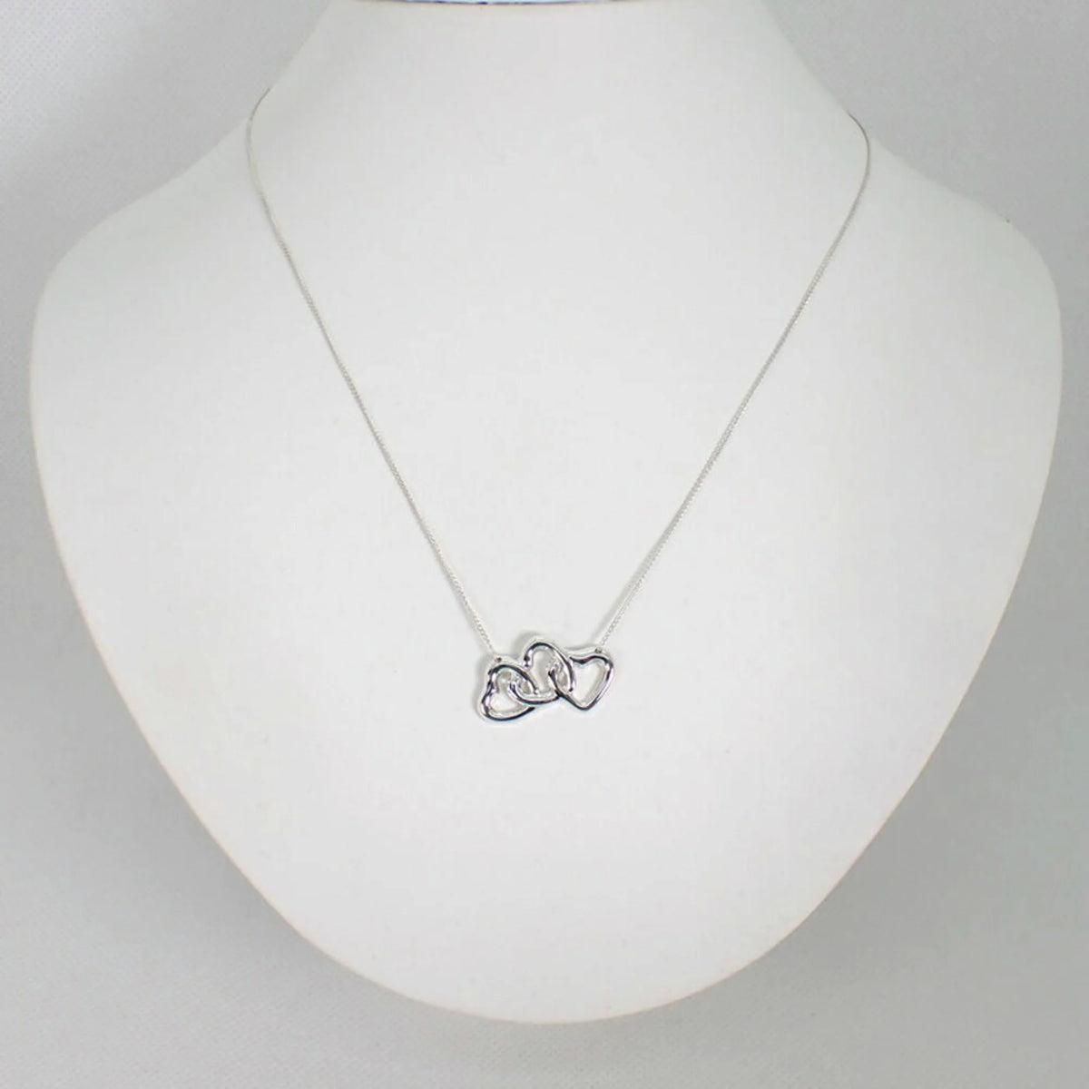 925 Triple Heart Pendant Necklace X8683