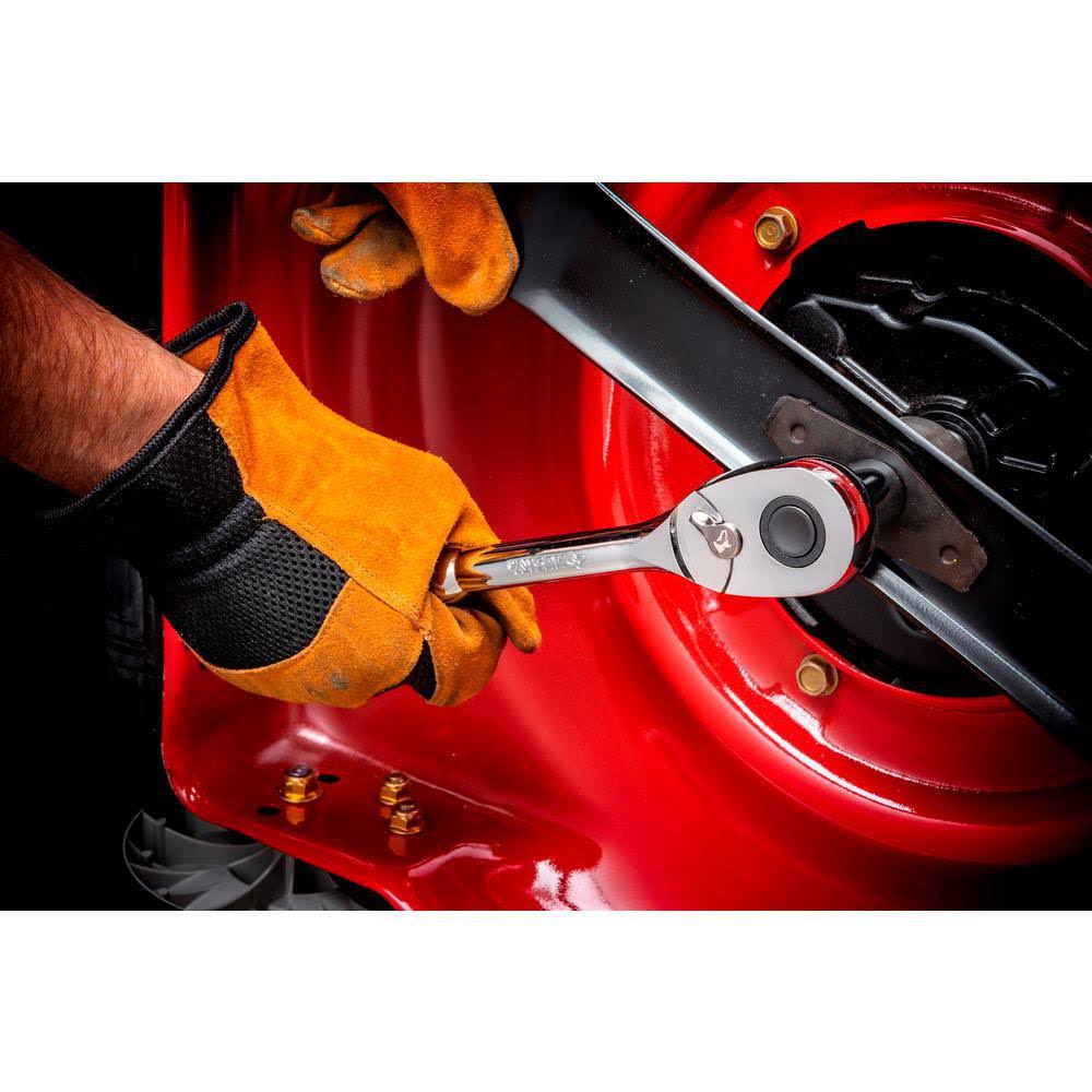 230-Piece Mechanic Tool Set H643542