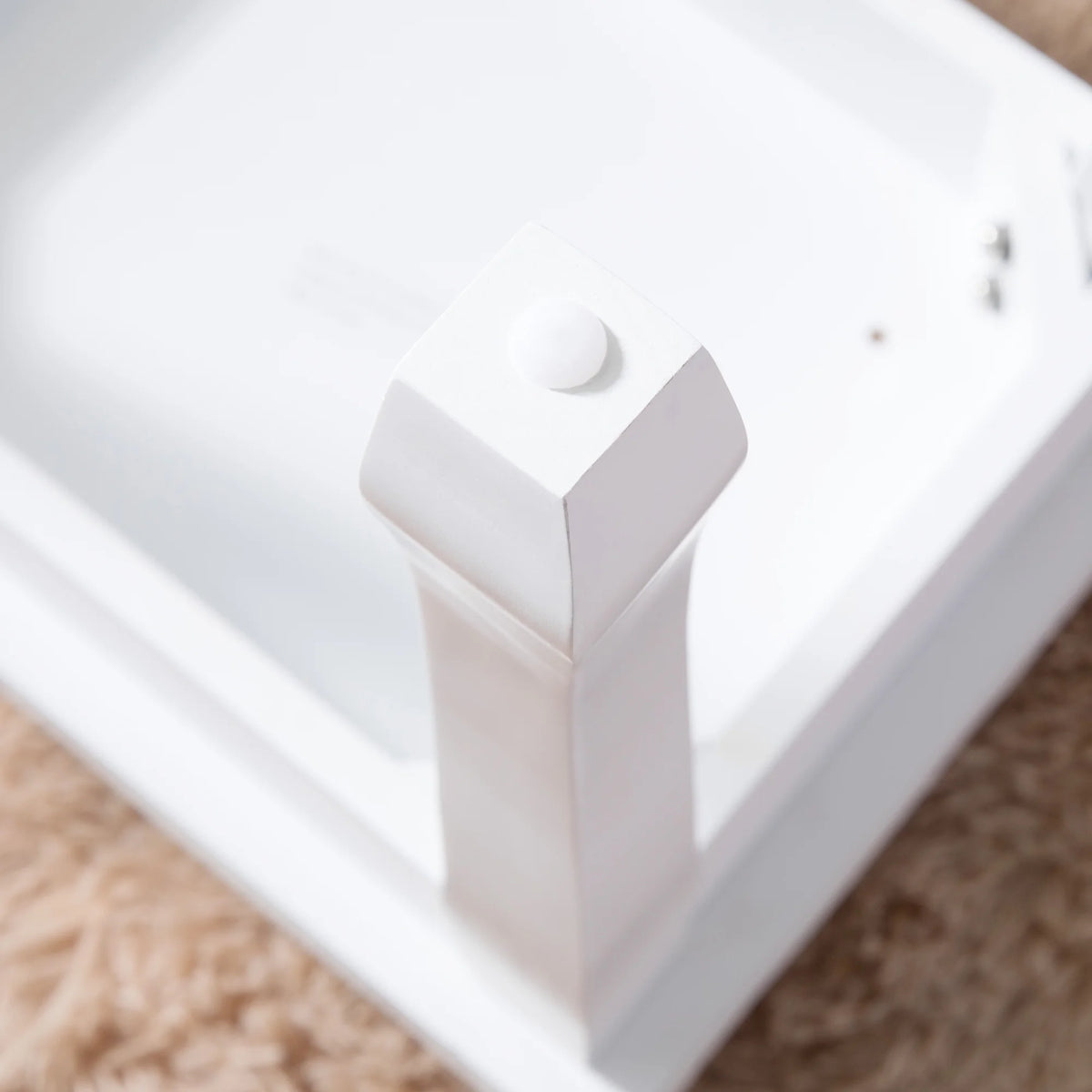 White Wood Vanity Stool with Cushion I129528