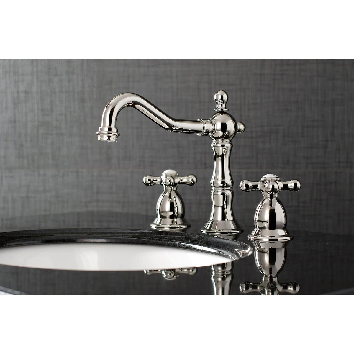 Polished Chrome Widespread Lavatory Faucet Z5746
