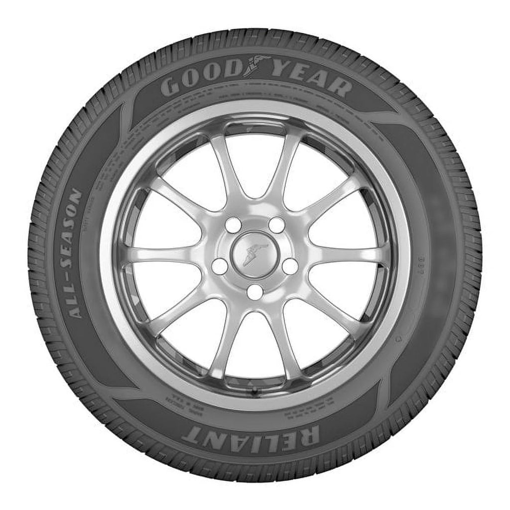 225/55R19 99V All-Season Tire U8263
