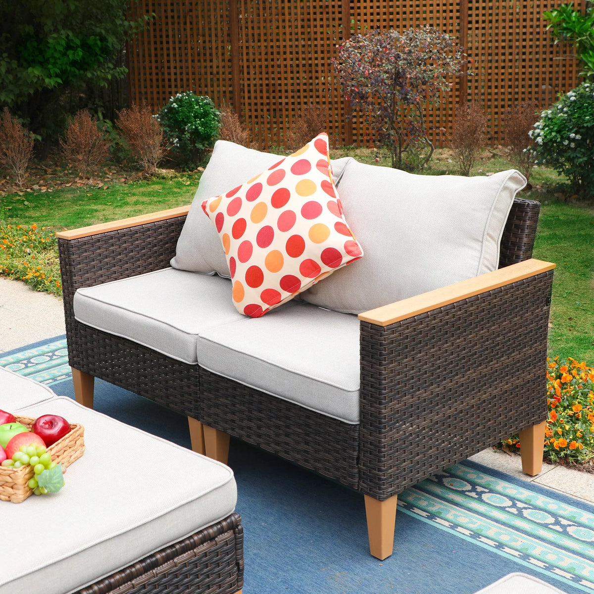 8 Piece Outdoor Wicker Sofa Set Q531