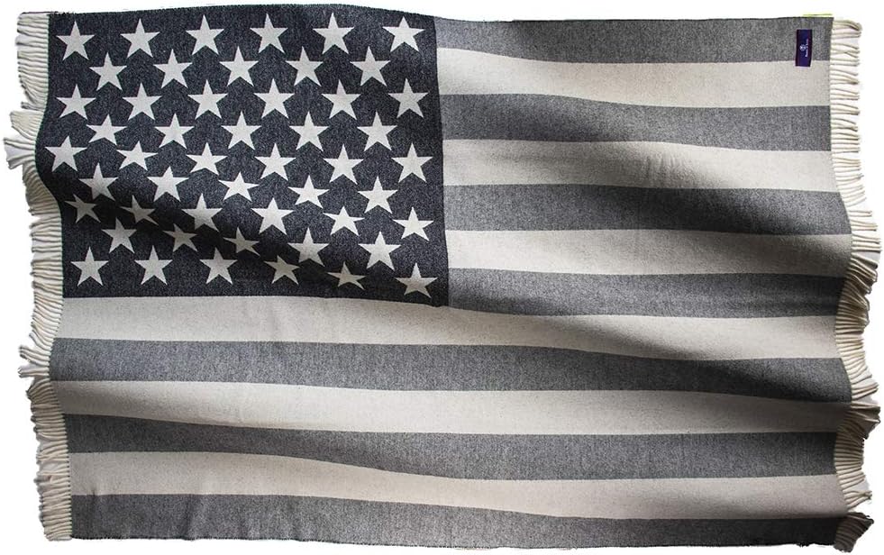 Monochromatic Merino Wool Throw N561
