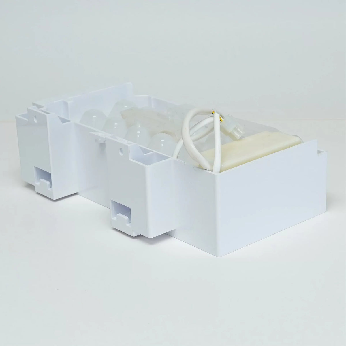 Refrigerator Ice Maker Q63469