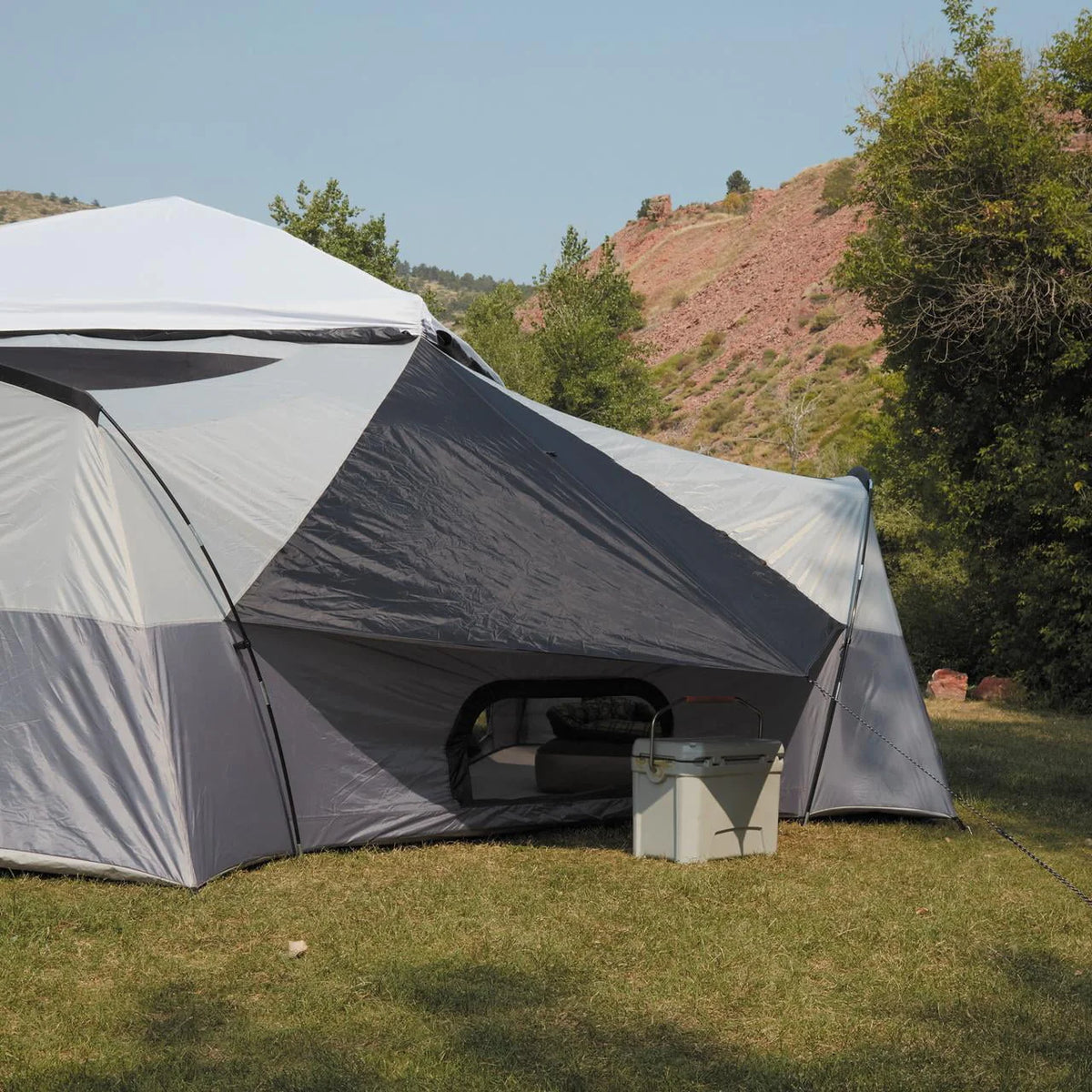 8-Person Connect Tent with Screen Porch V53229