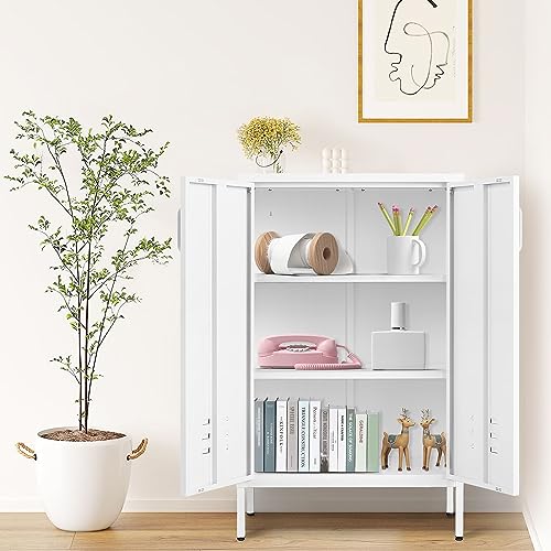 White Metal Storage Cabinet with 2 Doors and 2 Adjustable Shelves R532