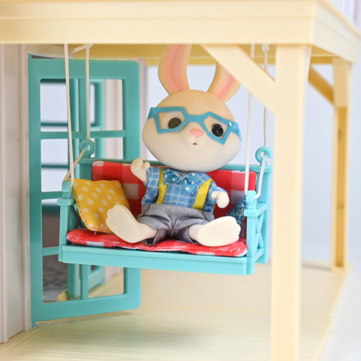 15 inch Tall 51 Piece Doll Playset Z388