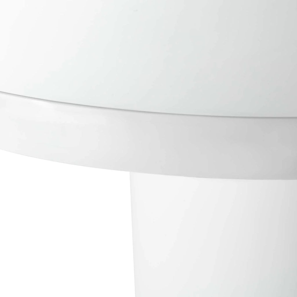 Round Dining Table in White T890312