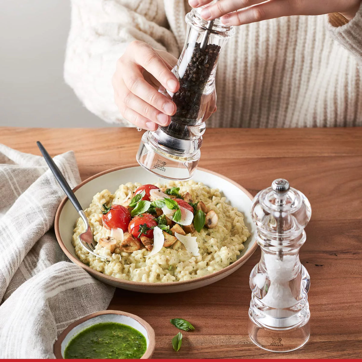 12 Inch Acrylic Pepper Mill V29085