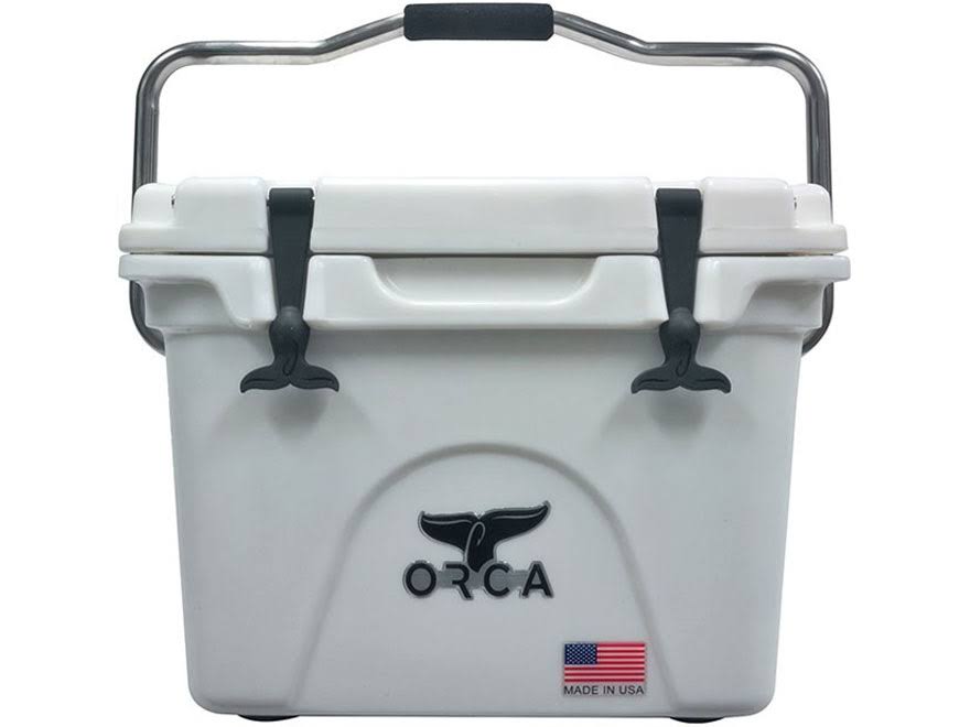 White 20-Quart Rotomold Cooler O32088